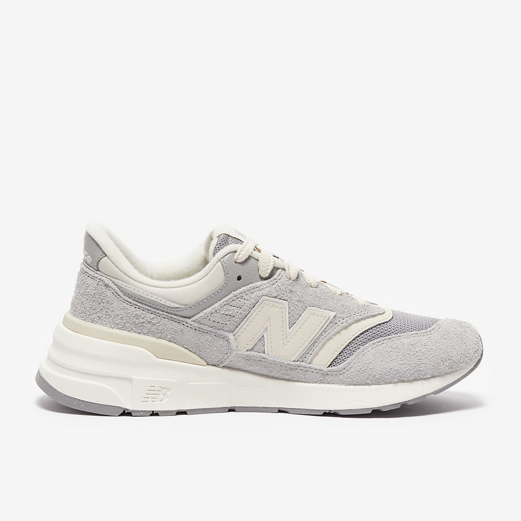New Balance 997R Secondary image