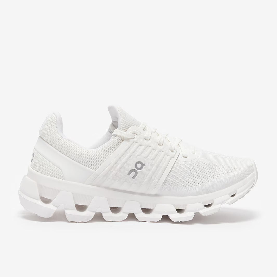 On Womens Cloudswift 3 AD Secondary image